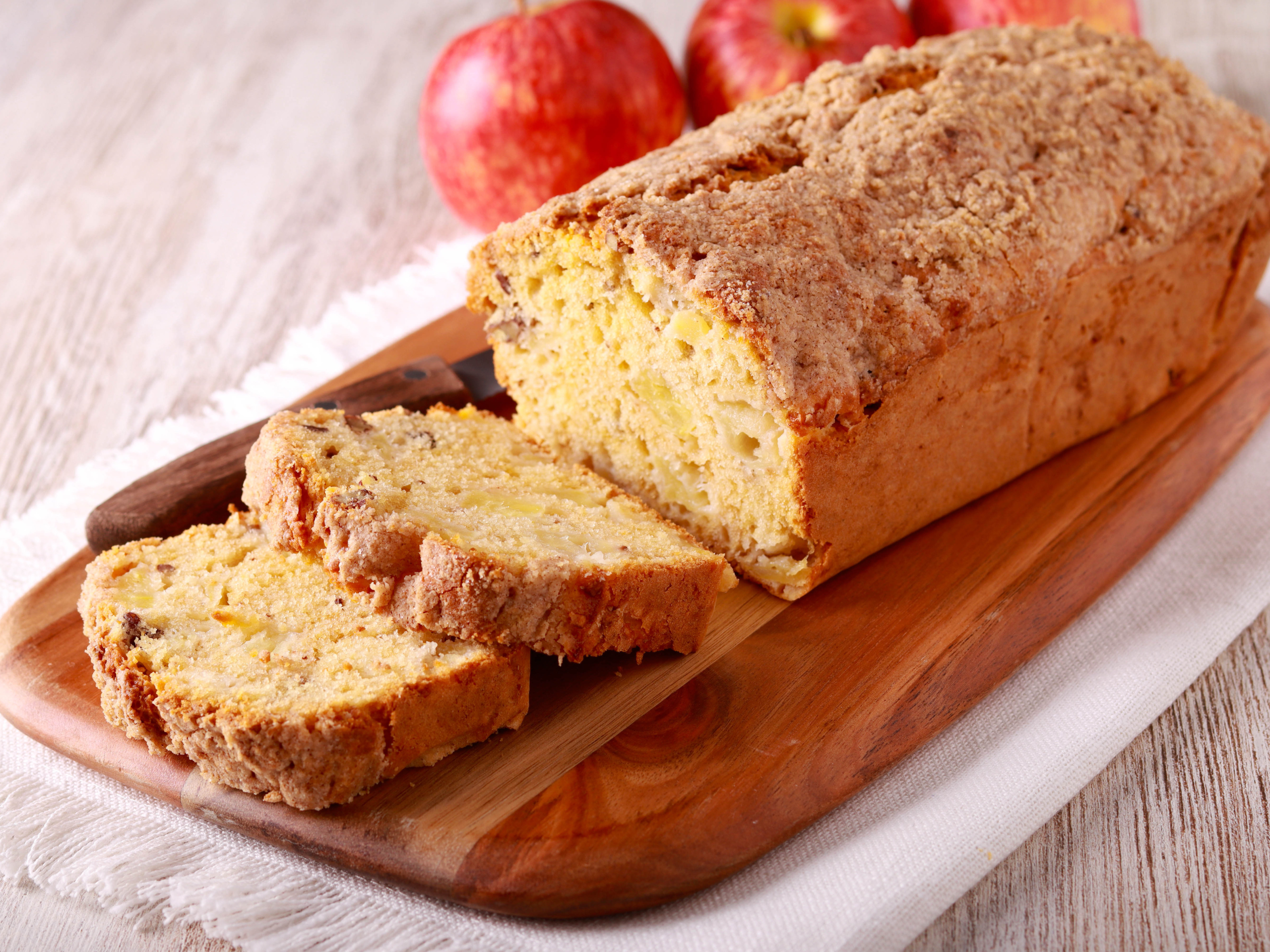 Apple Oatmeal Quick Bread