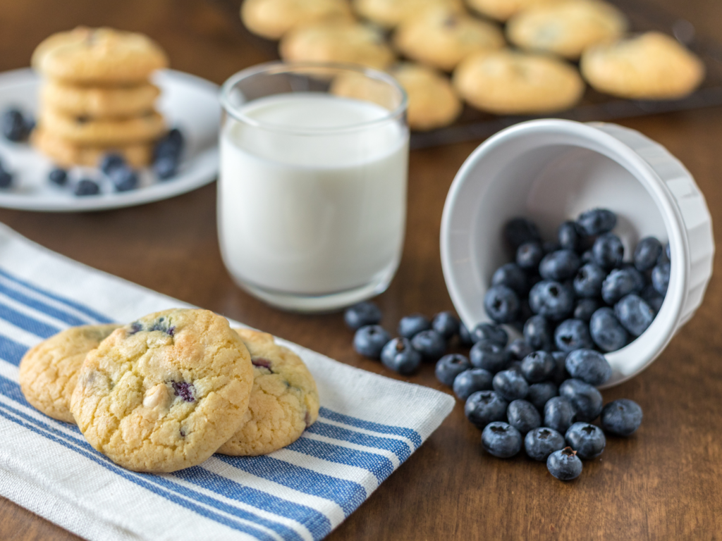 Blueberry Shortcake Cookies - Stonyfield