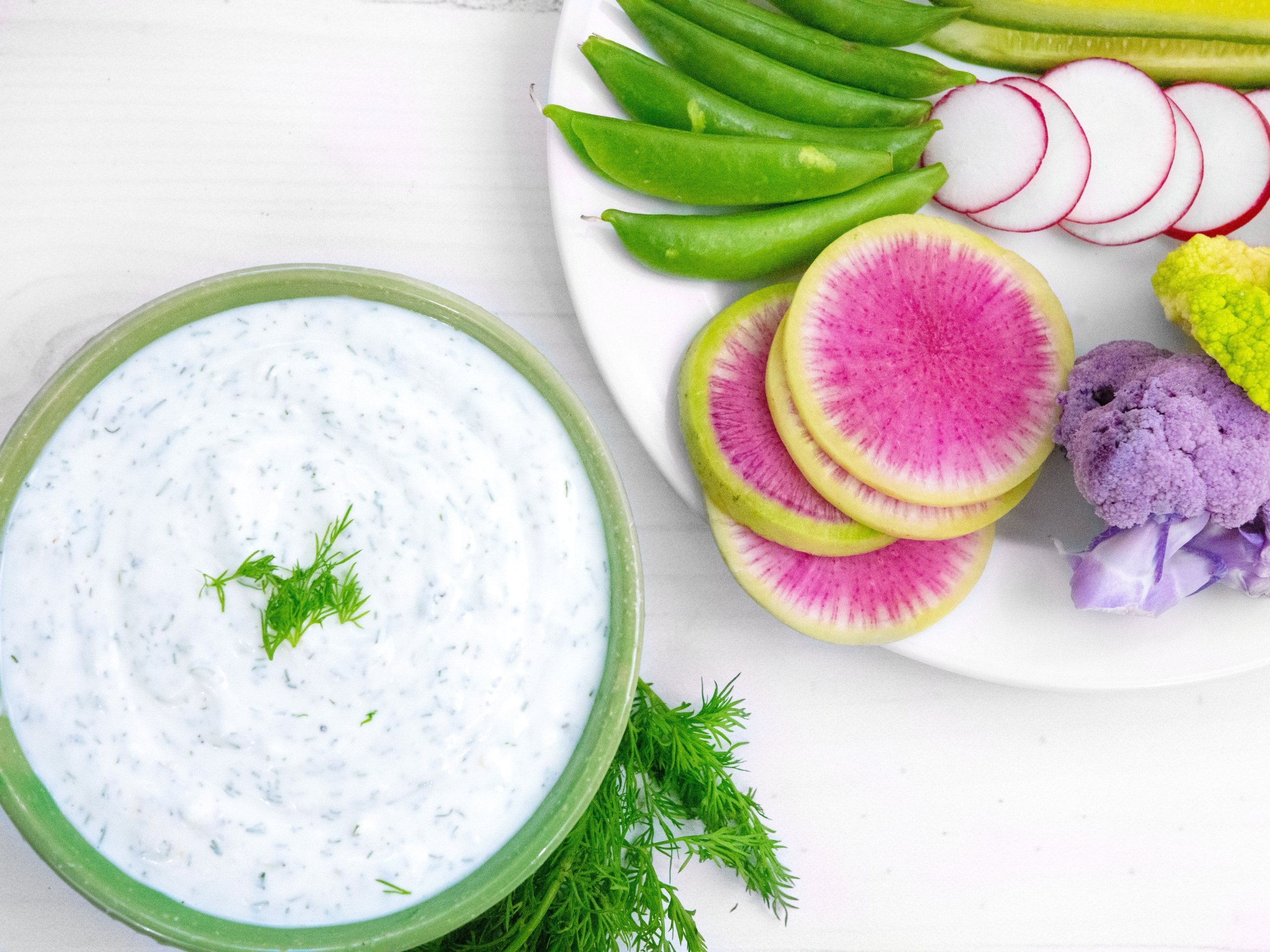 Creamy Dill Greek Yogurt Dip