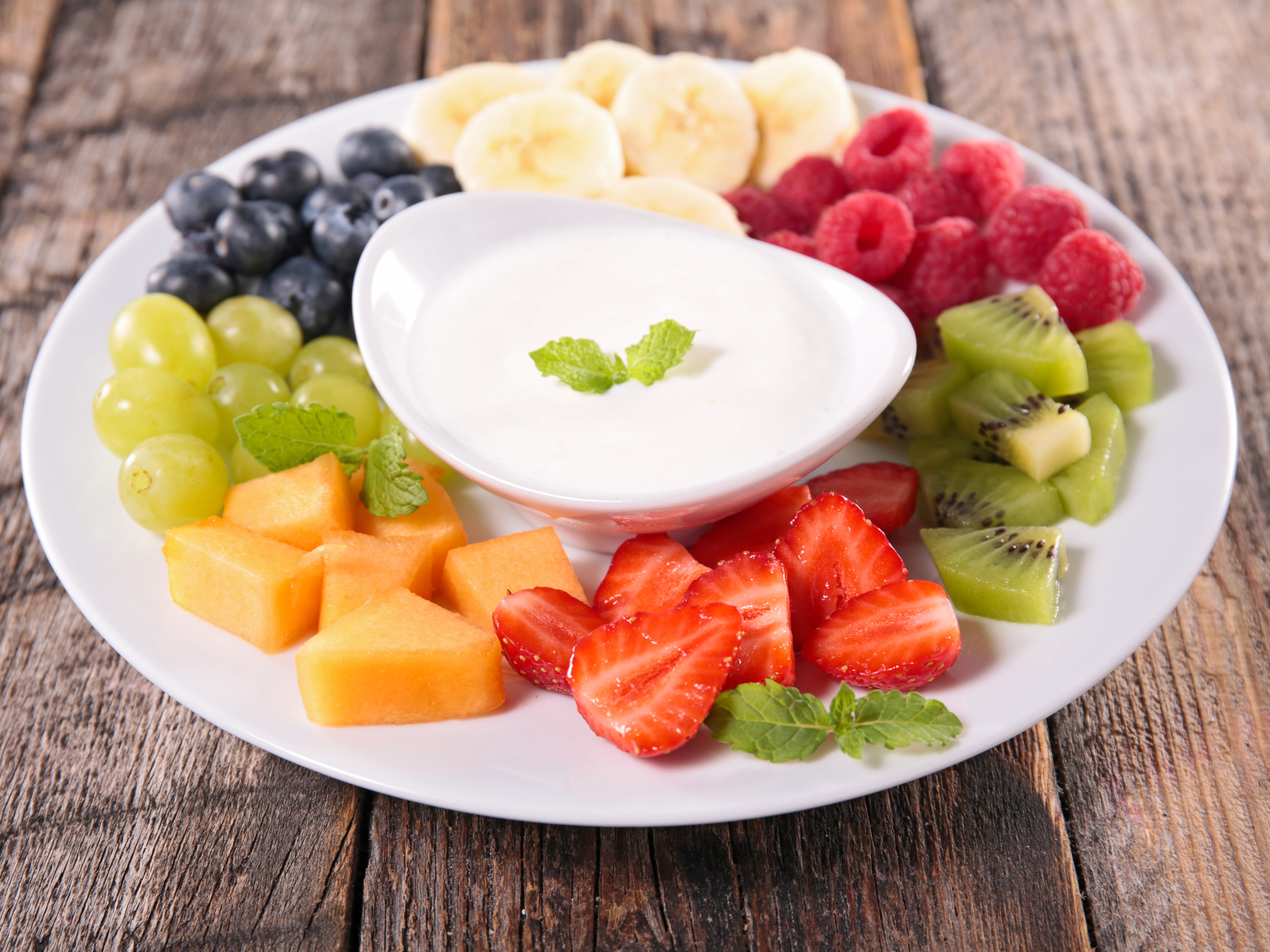 Maple Yogurt Fruit Dip